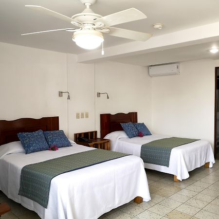 Hotel Rosita Puerto Vallarta Buitenkant foto